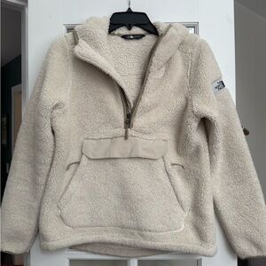The North Face Cream Women’s Sherpa Plush Pullover XS / S